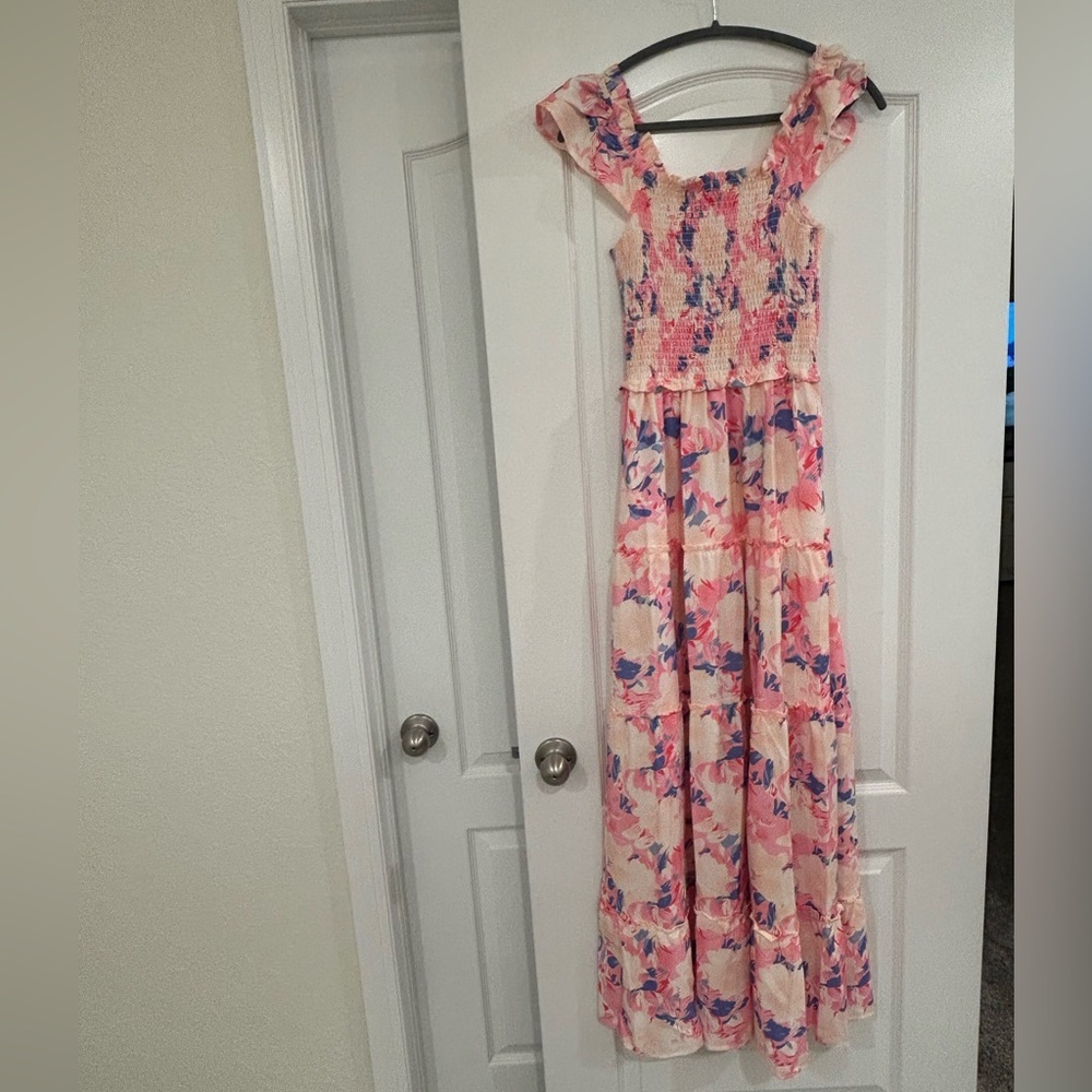 EUC Sunday Up Floral Maxi Dress With Batwing Sleeves